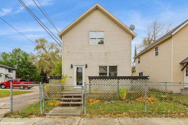 912 Market St, Saint Joseph MI, 49085, 2 bedrooms, 1.5 baths house for sale