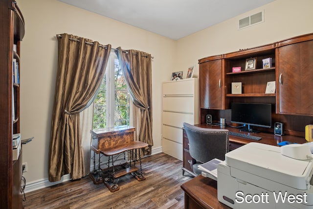 office area featuring dark hardwood / wood-style flooring