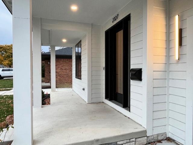 view of patio / terrace featuring a porch