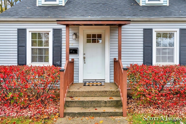 view of property entrance