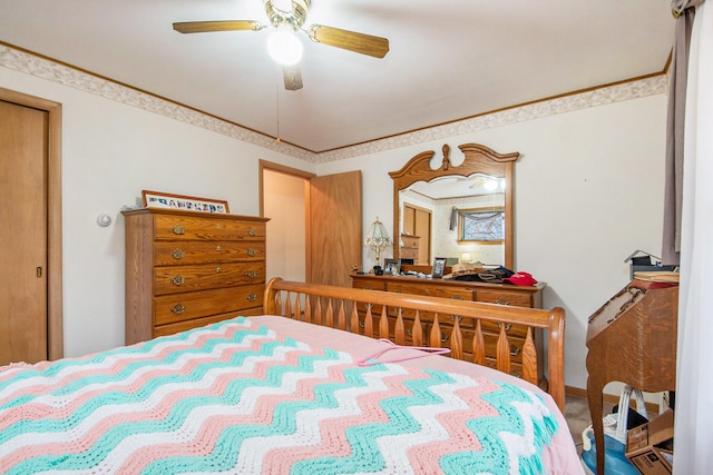 bedroom featuring ceiling fan