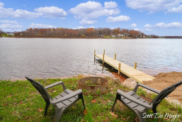 dock area featuring a water view