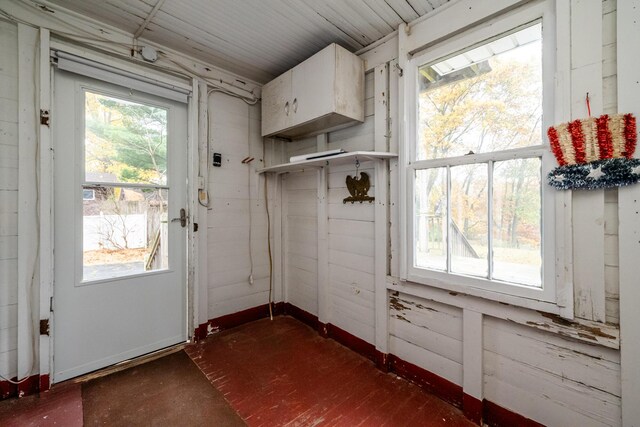 1820 River Bluff Rd, Niles, MI 49120 - view of mudroom
