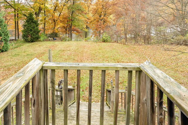 1820 River Bluff Rd, Niles, MI 49120 - wooden terrace featuring a lawn