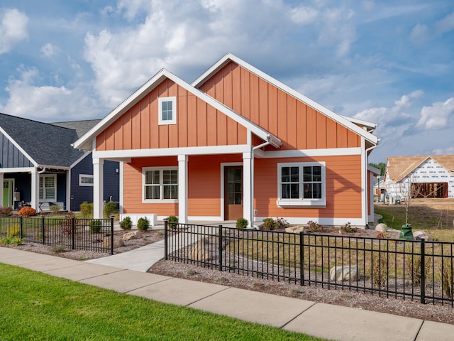 craftsman house featuring a porch