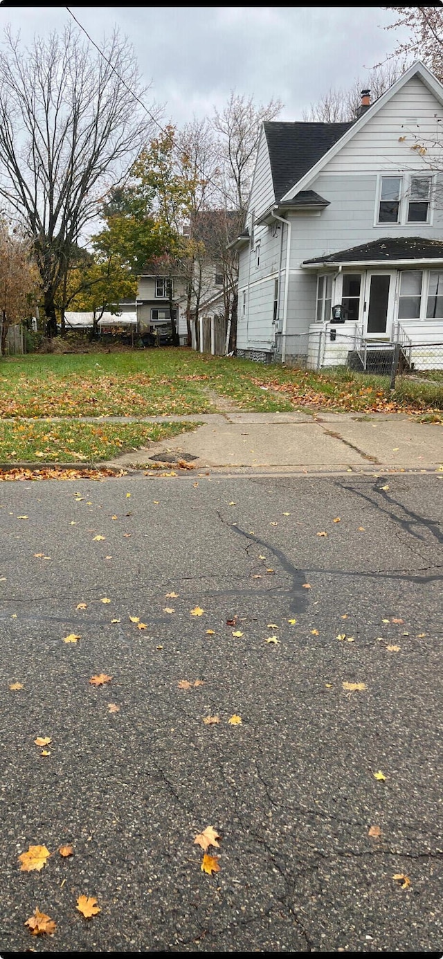226 Lathrop Ave, Battle Creek, MI 49014