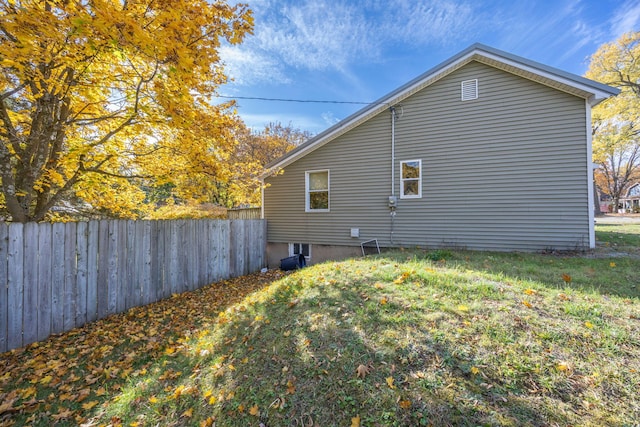 view of side of home