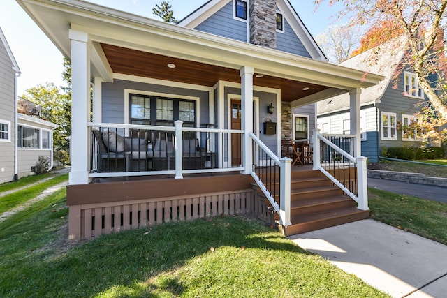 view of front facade with covered porch