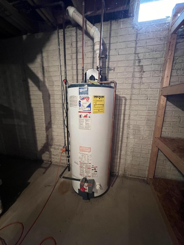 212 Saint Anne Ln, Monroe, MI 48162 - utilities with water heater