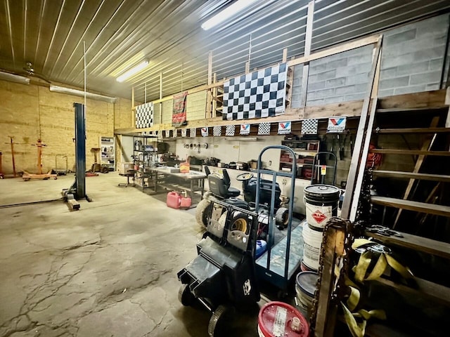 18470 195th Ave, Big Rapids, MI 49307
