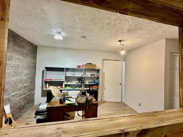 18470 195th Ave, Big Rapids, MI 49307