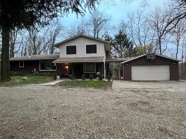 view of front of house featuring a garage