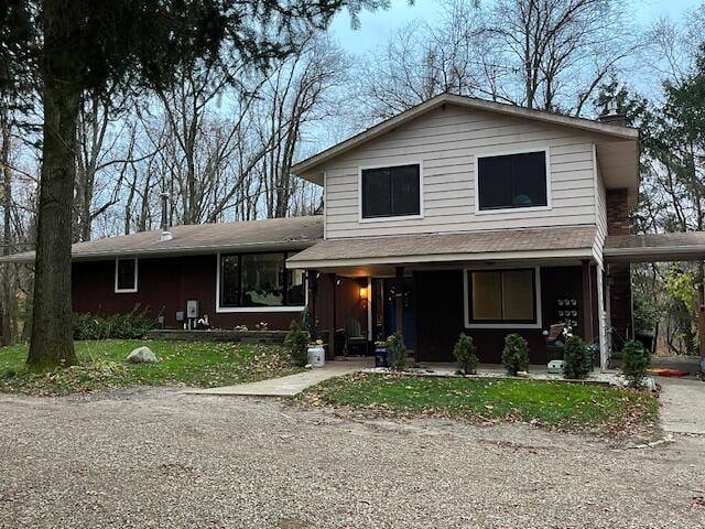 view of front of property with a porch