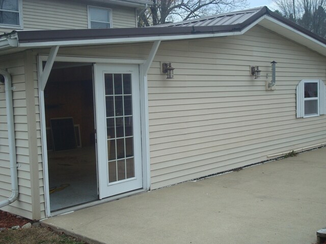 exterior space featuring a patio area