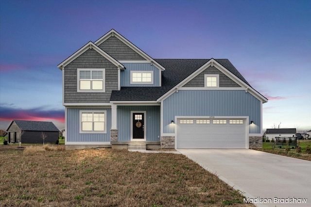 craftsman-style home featuring a yard