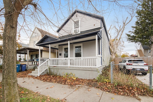 bungalow-style house with covered porch