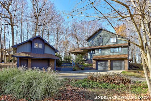 view of front of home featuring a garage