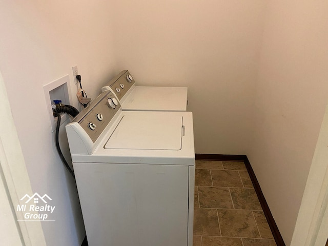 laundry area featuring washer and dryer