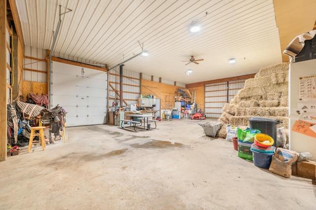 garage with ceiling fan