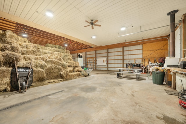 garage with ceiling fan