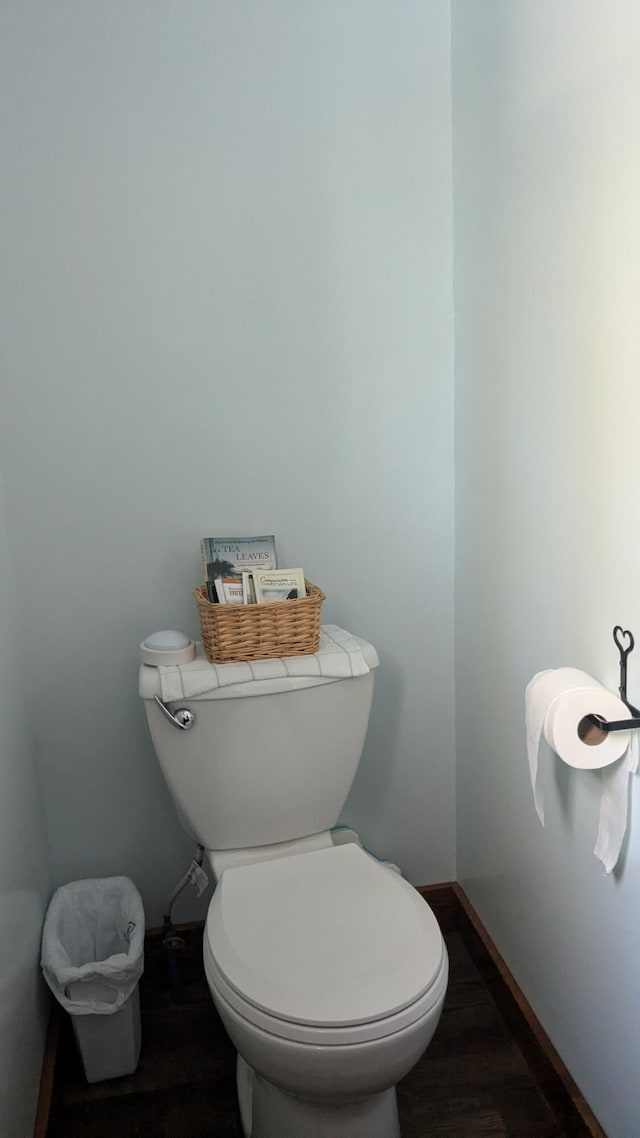 bathroom featuring toilet