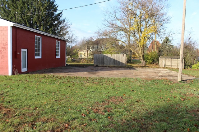 9370 Moon Rd, Saline, MI 48176 - view of yard