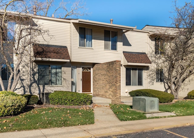 view of townhome / multi-family property