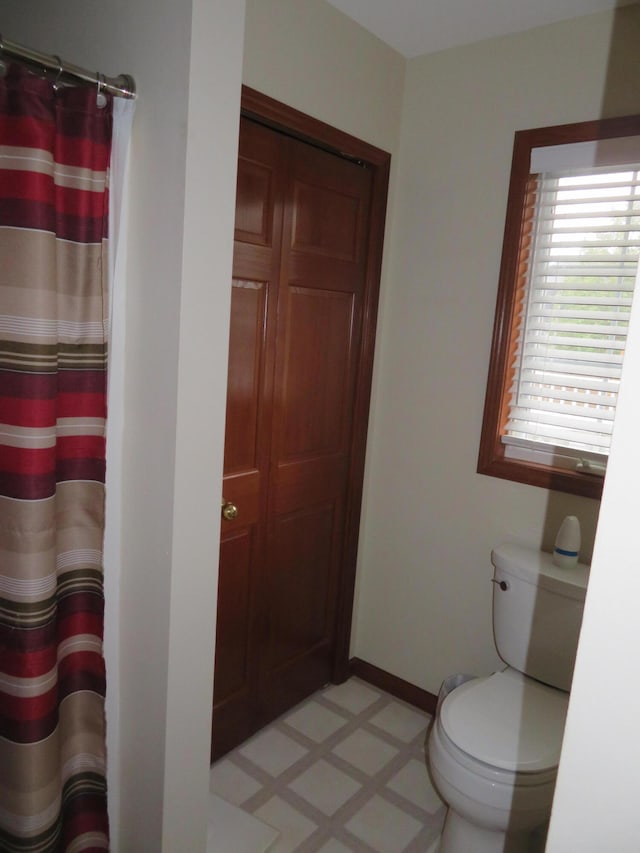 bathroom featuring walk in shower