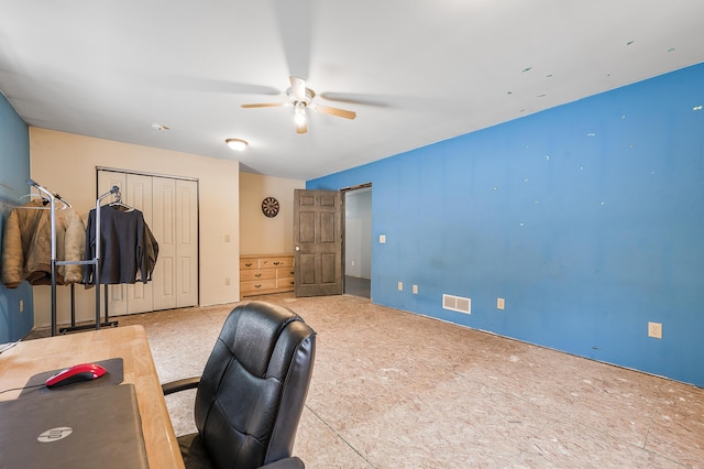 office featuring ceiling fan