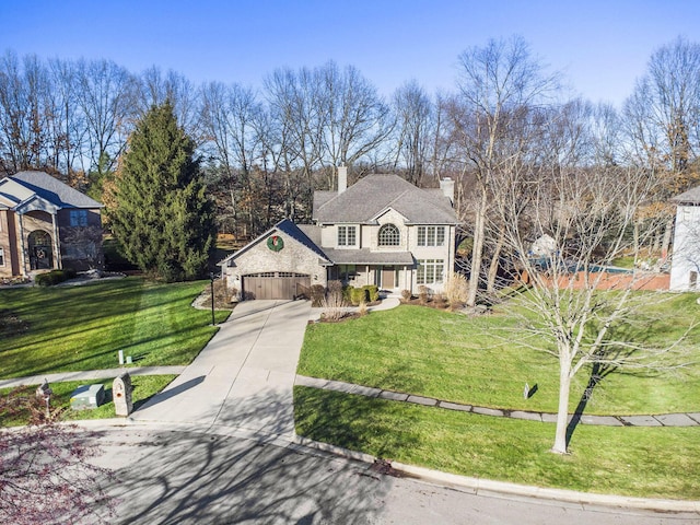 view of front of property with a front yard