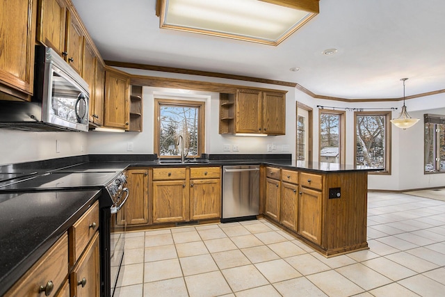 kitchen with sink, light tile patterned floors, decorative light fixtures, kitchen peninsula, and stainless steel appliances