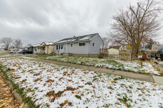 view of front of property