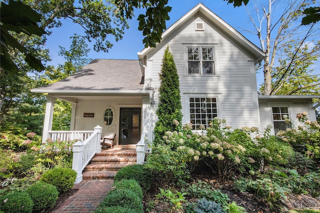 front facade featuring covered porch