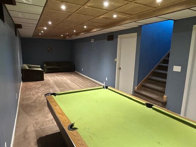 recreation room featuring billiards and carpet flooring