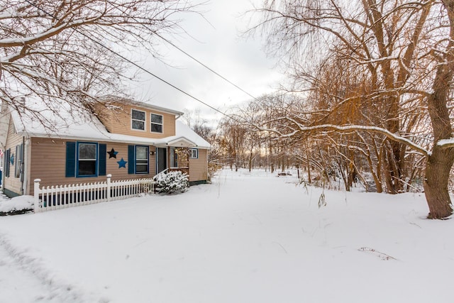 view of front of house