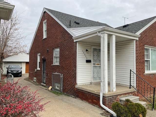 view of front of property