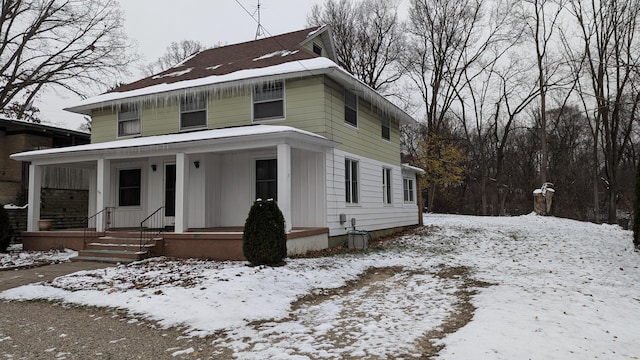 view of front of home with covered porch