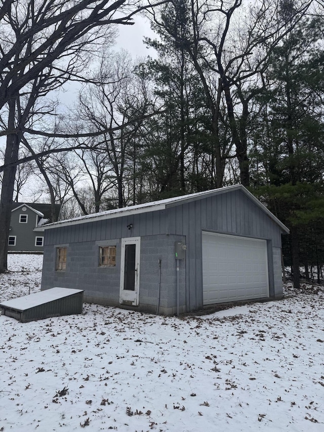 Listing photo 3 for 5764 W Bryant Rd, Ludington MI 49431