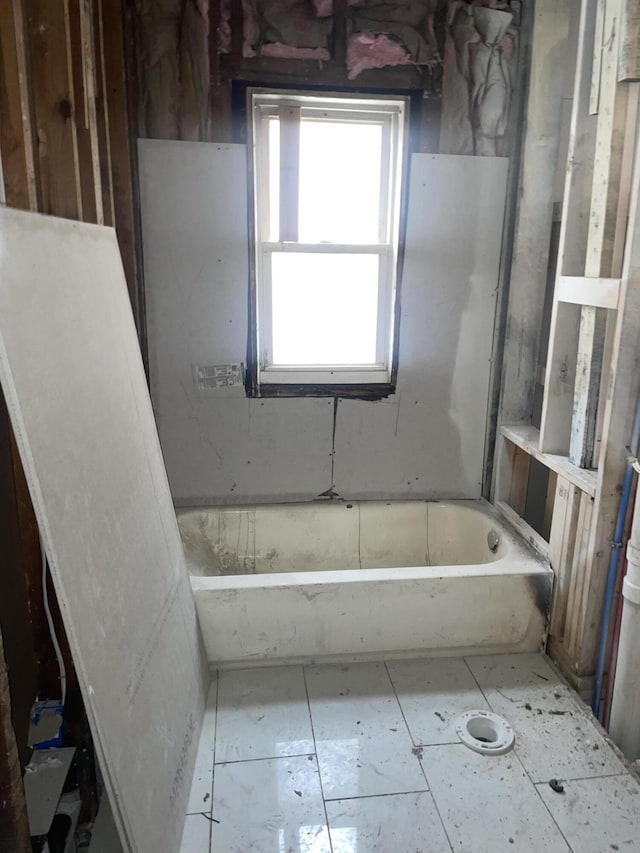 bathroom featuring a bathing tub