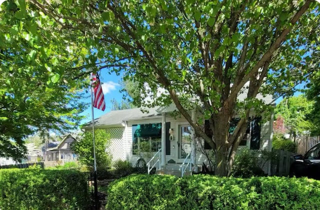 view of front of home