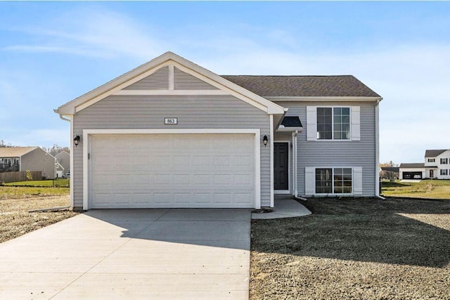 view of front facade with a garage