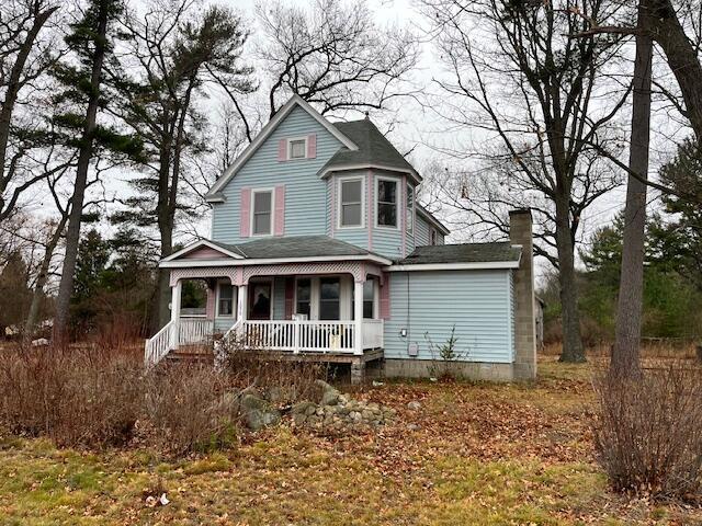 view of front of house featuring a porch