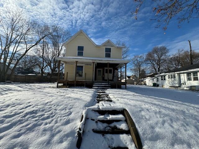 view of front of property with a porch