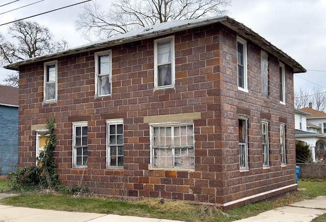 view of side of home