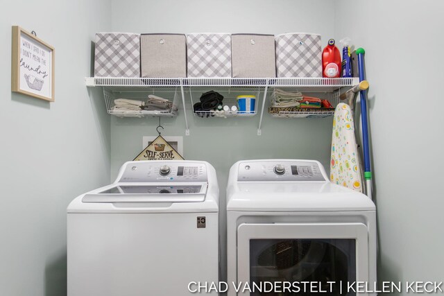 laundry area with washer and clothes dryer