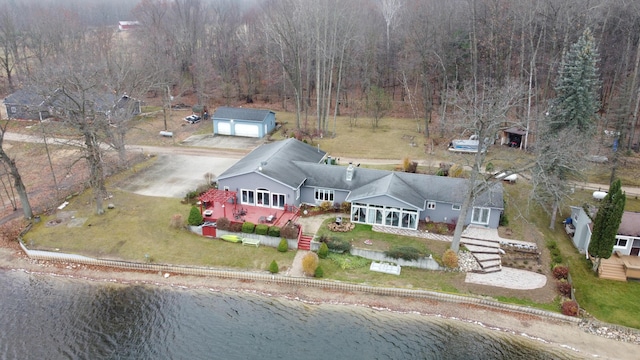 bird's eye view with a water view