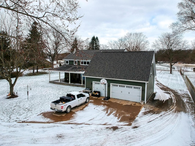 view of front facade with a garage