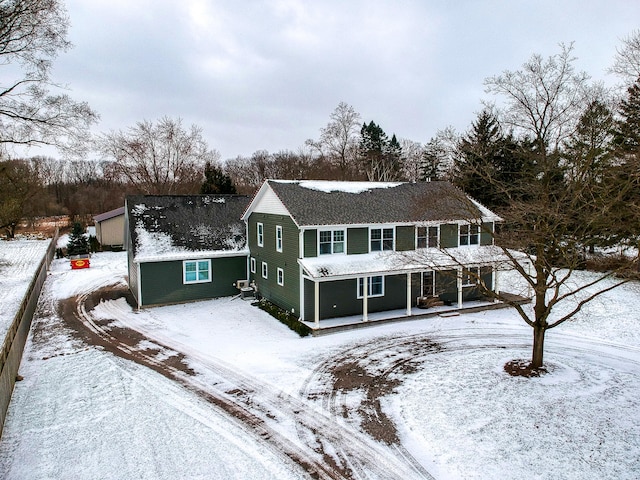 view of front of property