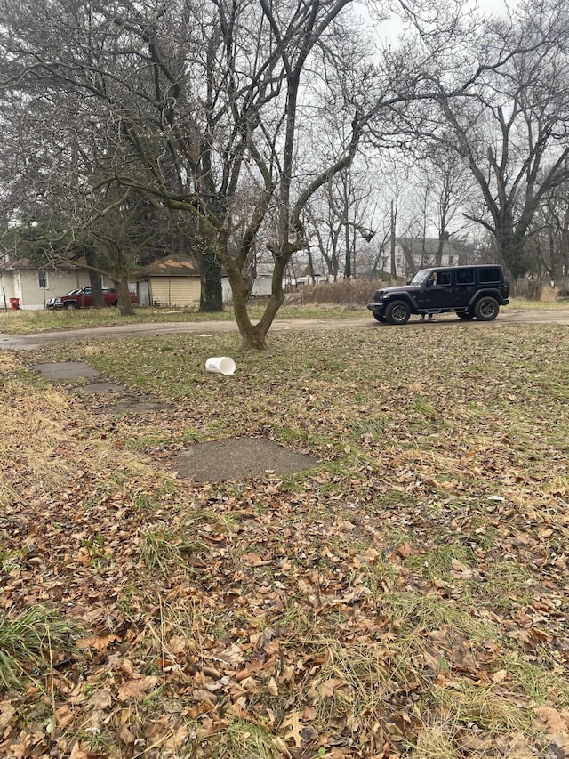 614 Pavone St, Benton Harbor, MI 49022