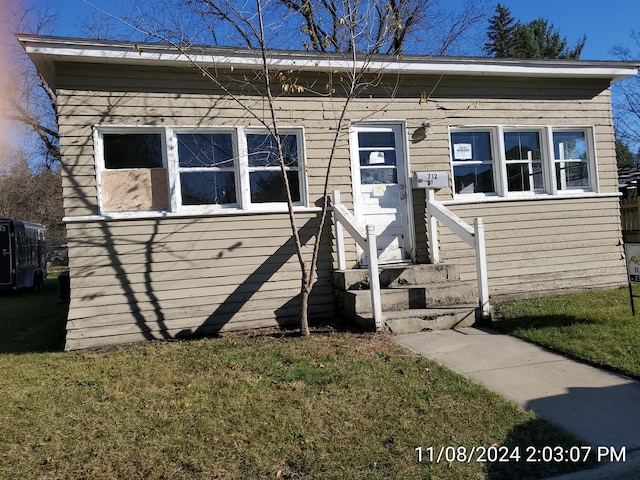 Listing photo 2 for 712 Finley Ave, Big Rapids MI 49307